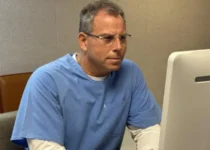 7cfe6290 7eb2 11f0 a5e2 236e16f99597.jpg 210x150 - Erik Menendez denied parole three decades after killing his parents